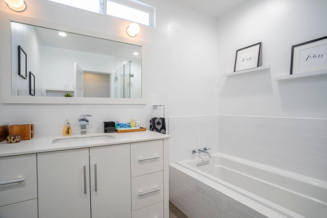 Enchanting Sherman Oaks Home With Pool Permit #Hsr Two One Zero Zero 2605 Los Ángeles Exterior foto