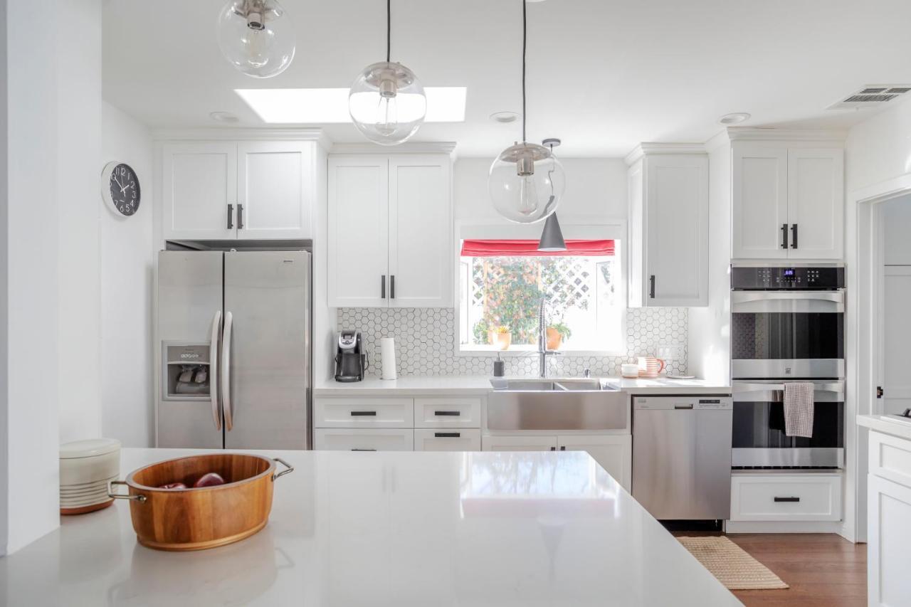 Enchanting Sherman Oaks Home With Pool Permit #Hsr Two One Zero Zero 2605 Los Ángeles Exterior foto